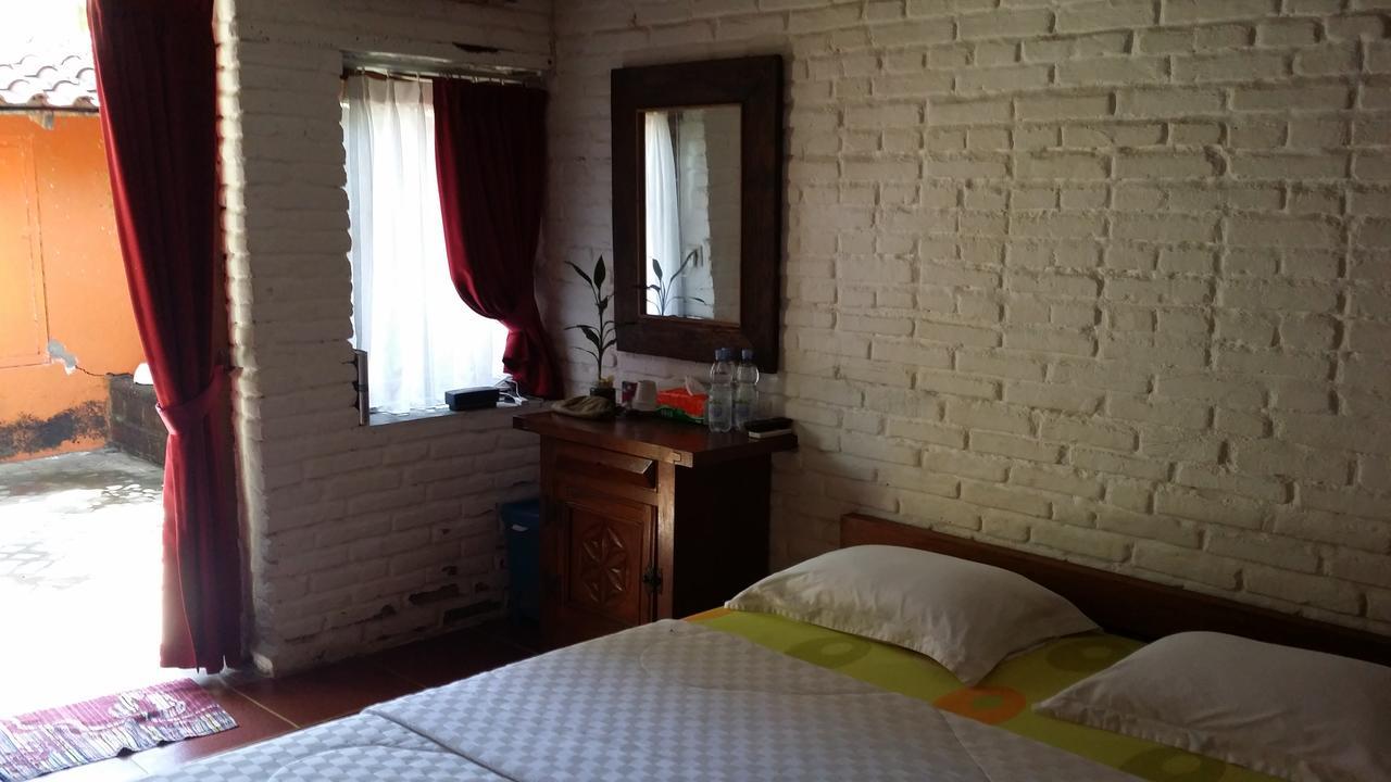 Villa Isabella Putri B&B Jepara Zewnętrze zdjęcie
