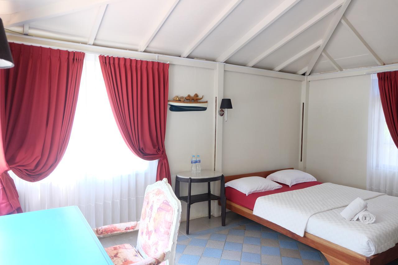 Villa Isabella Putri B&B Jepara Zewnętrze zdjęcie