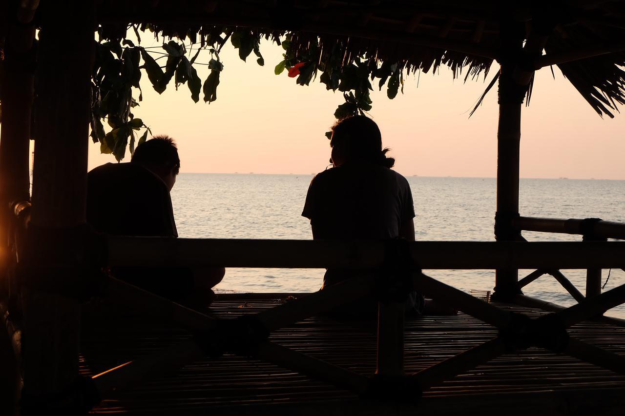 Villa Isabella Putri B&B Jepara Zewnętrze zdjęcie